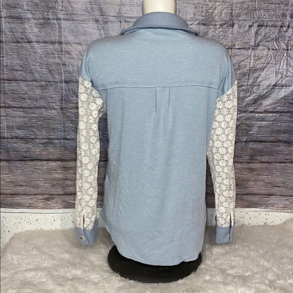 Hem & Thread Light Blue Button-Down Shirt Lace Accents - Picture 9 of 11